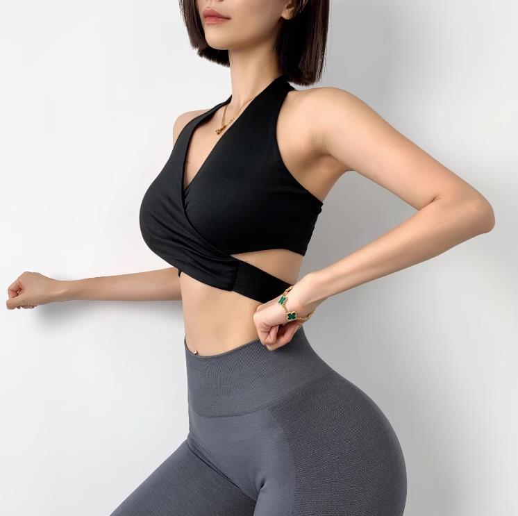 46793875685652|46793875718420|46793875751188